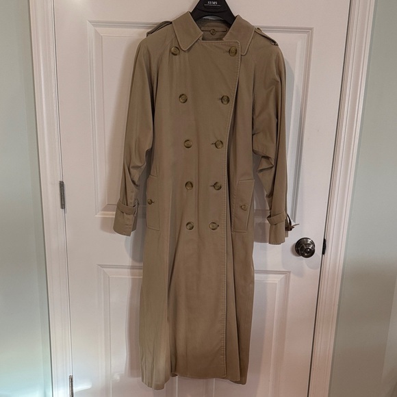 Burberry Tan Double Breasted Trench Coat - Picture 2 of 16